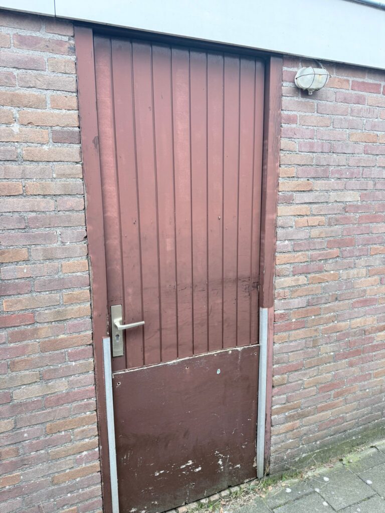 Deur renovatie in Castricum met moderne antraciet uitstraling